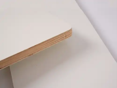 What are the standard sizes and thicknesses of Melamine Plywood?