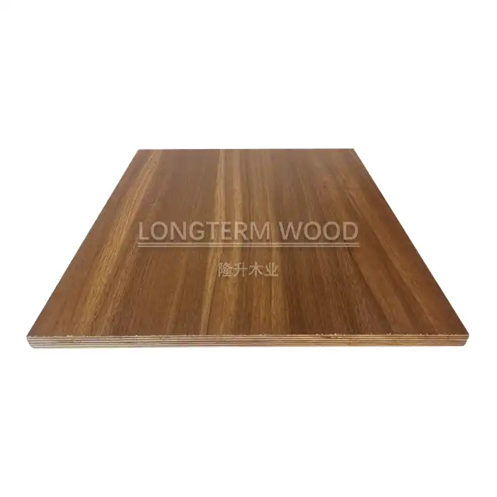 Melamine op marine tripleks