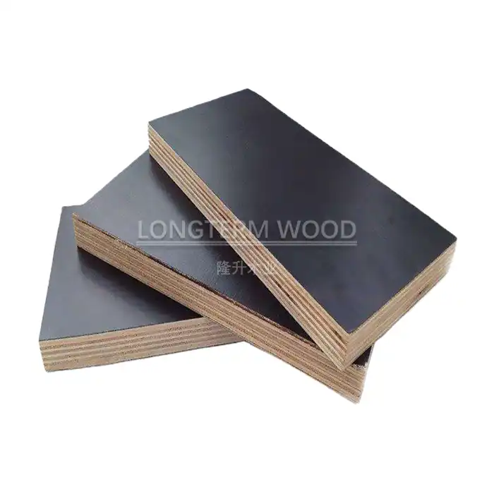 Swarte melamine tripleks